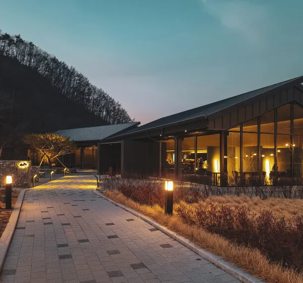 Choose us for best services - 爱奇艺体育